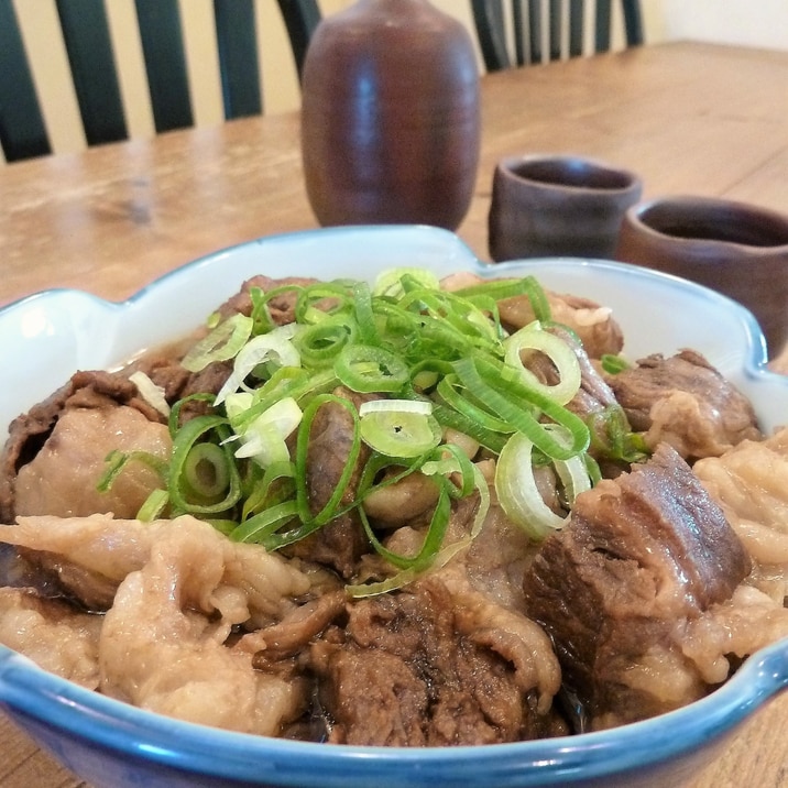 圧力鍋で簡単！柔らか牛スジ煮込み♪醤油味